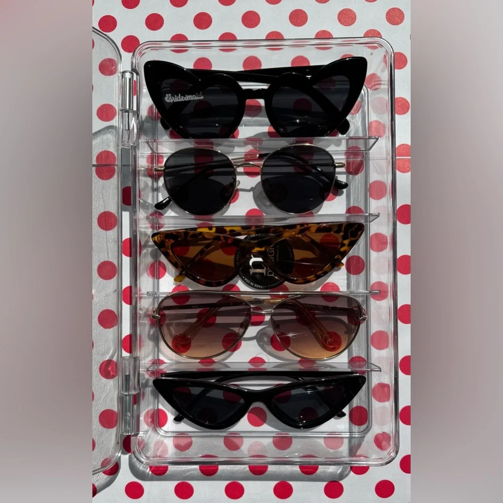 Chic Sunglasses Set with Tortoiseshell and Black Frames